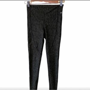 Maaji Activewear Leggings Green and black static print - size Small